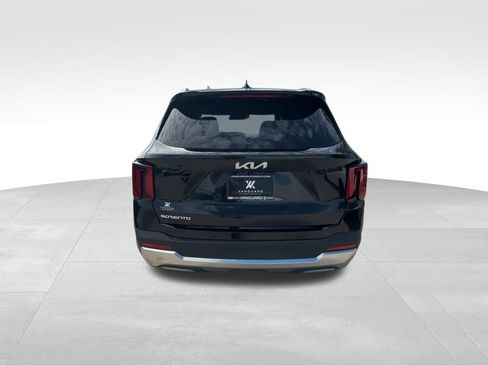 New 2025 Kia Sorento SX image 8