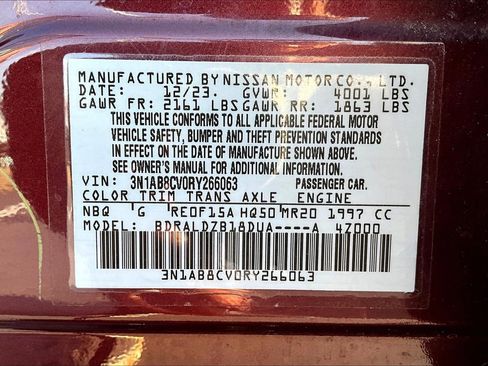 Used 2024 Nissan Sentra SV FWD image 19