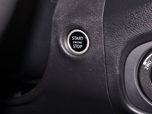 Used 2023 Nissan Frontier PRO-4X w/ Pro-4X Premium Package AWD/4WD image 29