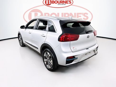 Used 2021 Kia Niro EX Premium FWD image 10