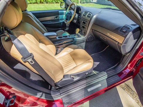 Used 2004 Ford Thunderbird Deluxe image 38