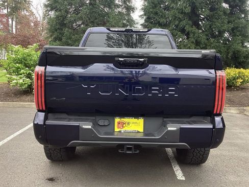 Used 2024 Toyota Tundra Platinum AWD/4WD image 28