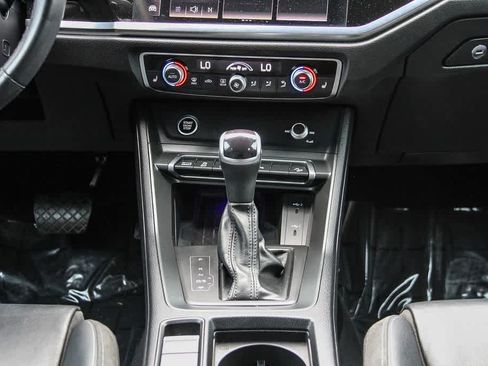 Used 2023 Audi Q3 2.0T Premium Plus w/ Premium Plus Package AWD/4WD image 14
