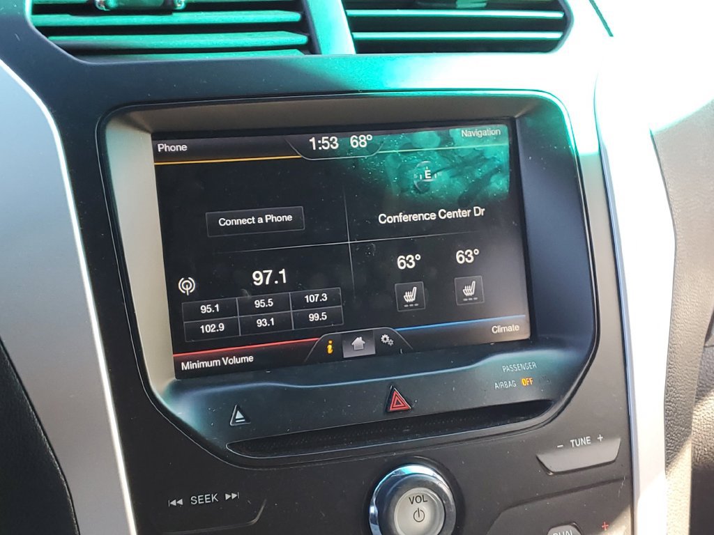 Used 2013 Ford Explorer XLT FWD image 19