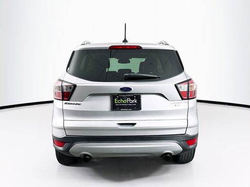 Used 2018 Ford Escape Titanium w/ Ford Safe & Smart Package image 7