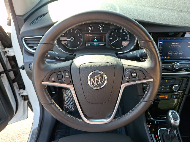 Used 2022 Buick Encore Preferred w/ Safety Package AWD/4WD image 17