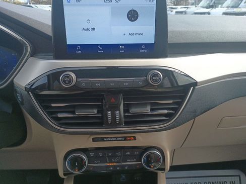 Certified 2022 Ford Escape SEL w/ Technology Package image 21