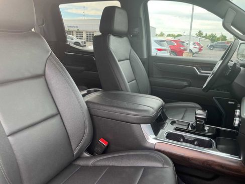 Used 2025 GMC Sierra 1500 SLT w/ SLT Premium Plus Package AWD/4WD image 27
