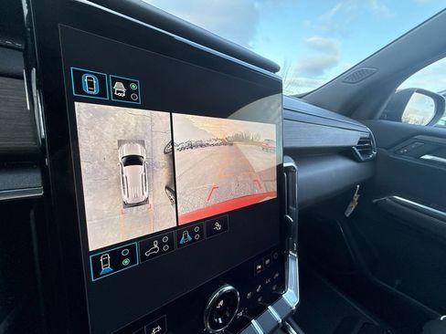 Certified 2024 GMC Acadia Denali w/ Super Cruise Package image 21