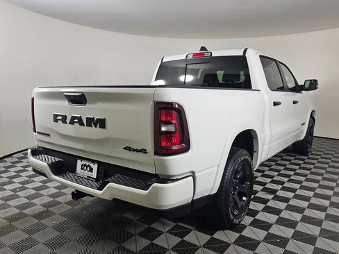 Used 2025 RAM 1500 Big Horn AWD/4WD image 3