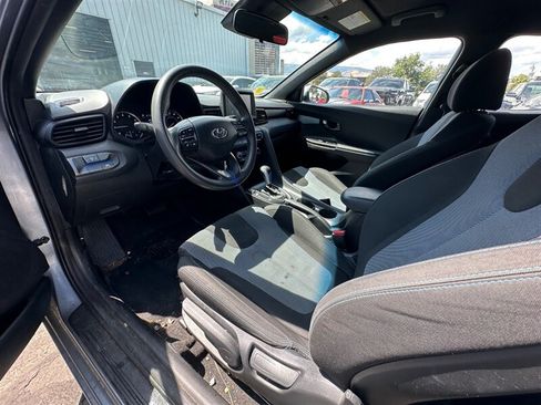 Used 2019 Hyundai Veloster 2.0 FWD image 4