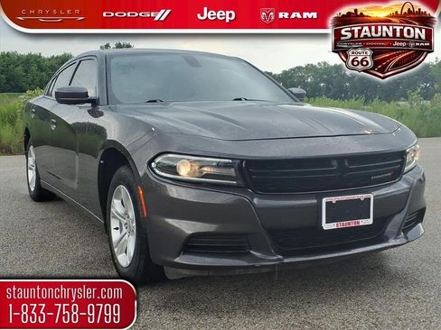 Used 2020 Dodge Charger SXT w/ Leather Interior Group RWD image 1
