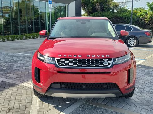 Used 2023 Land Rover Range Rover Evoque S AWD/4WD image 8