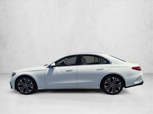 Used 2026 Mercedes-Benz E 350 Sedan image 9