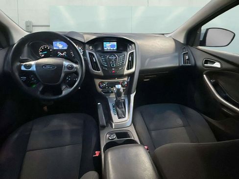 Used 2012 Ford Focus SEL image 18