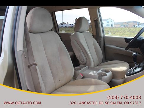 Used 2007 Hyundai Entourage GLS image 22