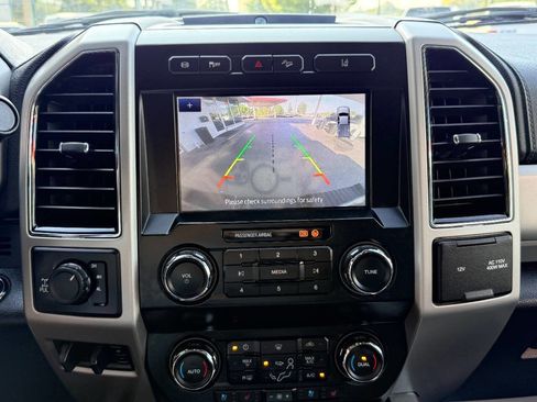 Used 2020 Ford F250 Lariat w/ Lariat Ultimate Package image 31