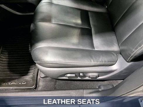 Used 2022 Nissan Murano SV AWD/4WD image 25