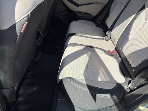 Used 2021 Subaru Forester AWD/4WD image 21