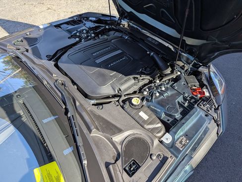 Used 2019 Jaguar F-TYPE Convertible RWD image 44
