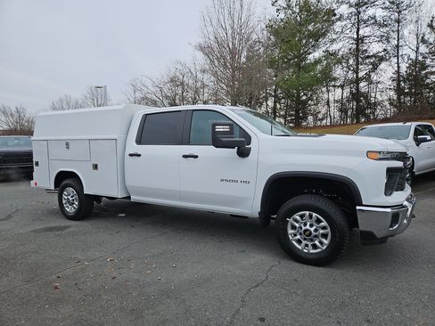 New 2025 Chevrolet Silverado 2500 W/T w/ WT Convenience Package image 6