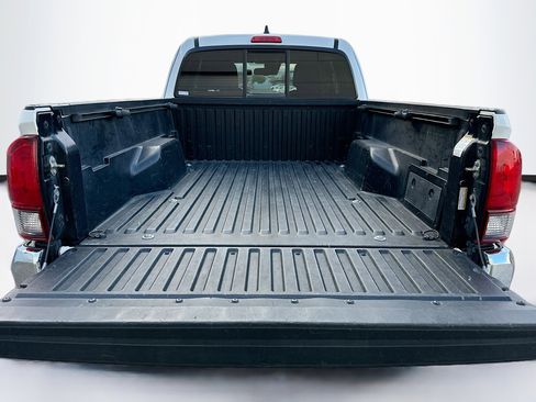 Used 2021 Toyota Tacoma SR5 image 26