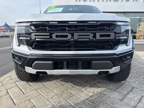 Used 2025 Ford F150 Raptor image 35