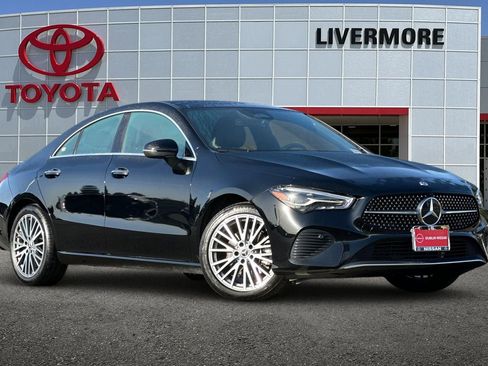 Used 2025 Mercedes-Benz CLA 250 image 2