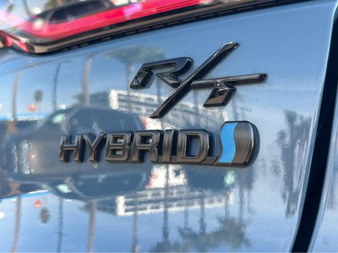 Used 2024 Dodge Hornet R/T w/ Tech Pack w/o Parking image 41