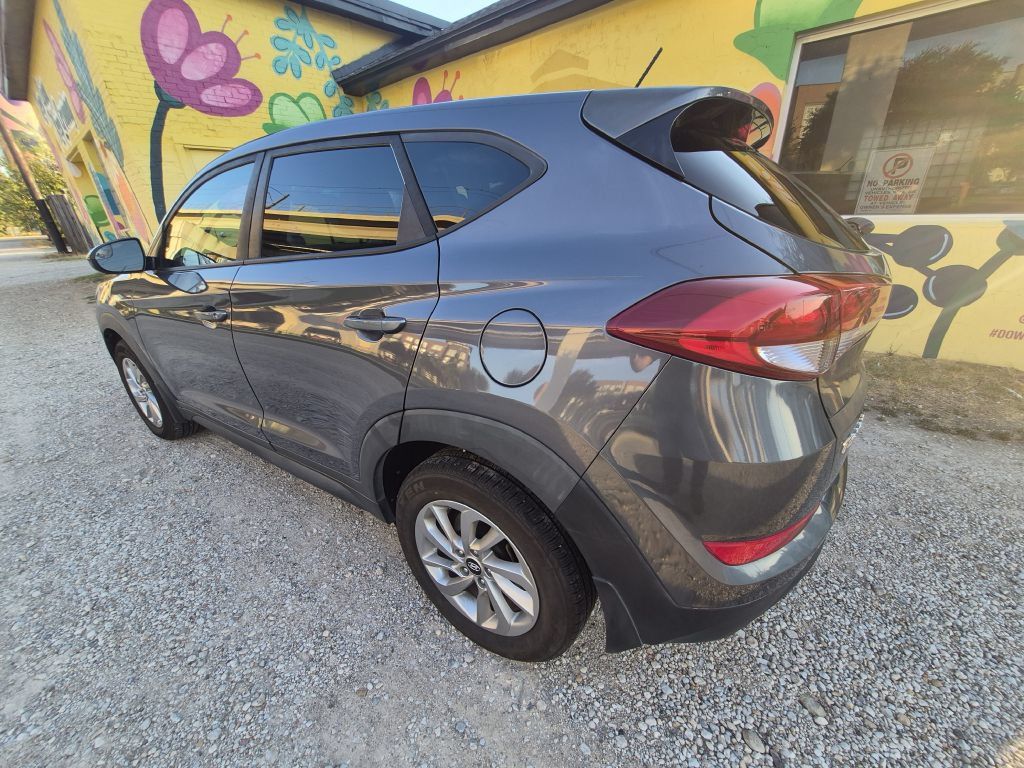 Used 2018 Hyundai Tucson SE FWD image 3