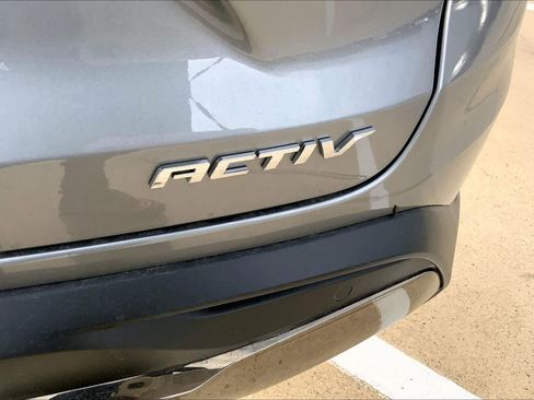 Used 2026 Chevrolet Trax ACTIV w/ Driver Confidence Package image 10