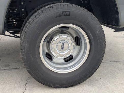 Used 2022 Ford F350 Lariat w/ Lariat Ultimate Package image 25