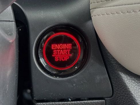 Certified 2023 Honda HR-V LX image 25