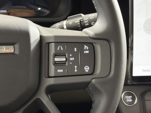 New 2026 Land Rover Defender 110 S image 12
