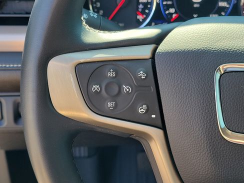Used 2023 GMC Acadia Denali w/ Black Diamond Edition AWD/4WD image 23