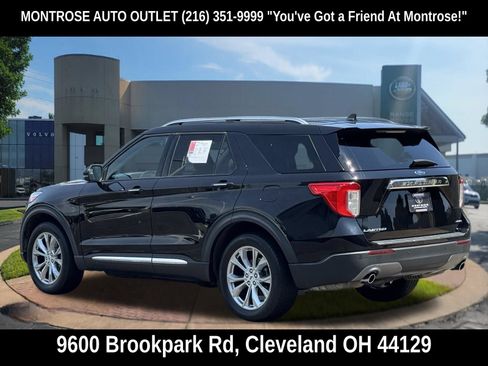 Used 2021 Ford Explorer Limited w/ Equipment Group 301A AWD/4WD image 7