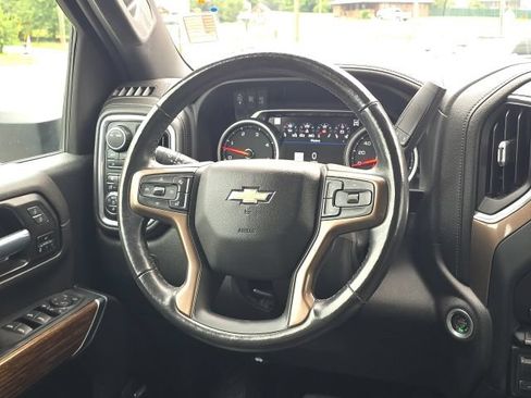 Used 2022 Chevrolet Silverado 2500 High Country AWD/4WD image 38