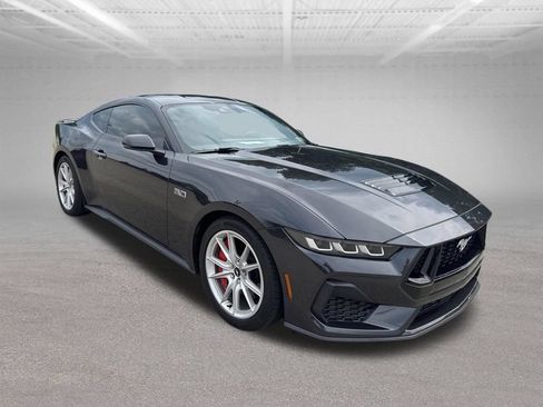 Used 2024 Ford Mustang GT Premium RWD image 8