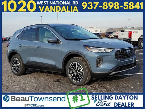 New 2026 Ford Escape SE image 1