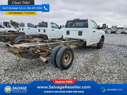 Used 2020 RAM 3500 Tradesman image 2