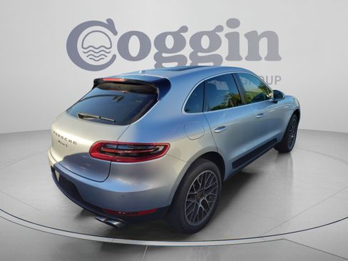 Used 2015 Porsche Macan S AWD/4WD image 4