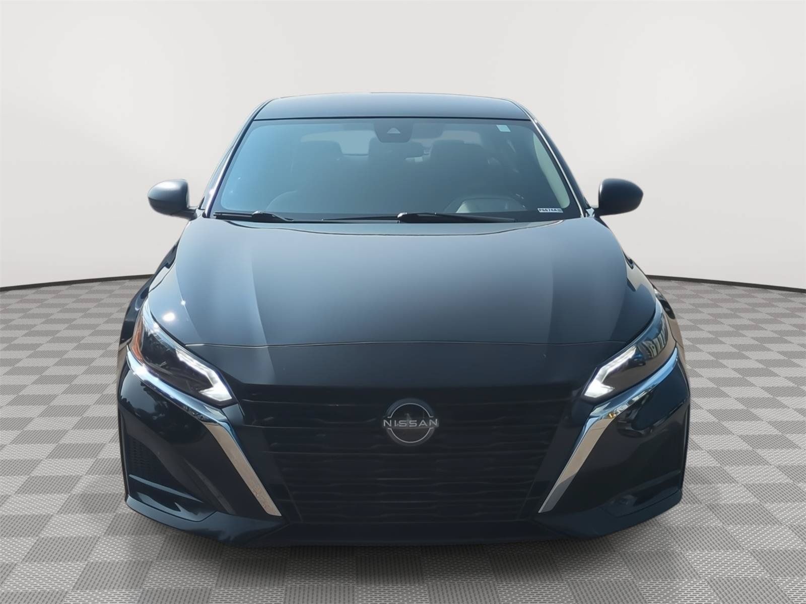 Used 2024 Nissan Altima 2.5 S FWD image 13