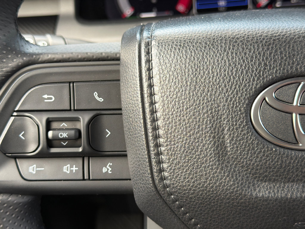 Used 2025 Toyota 4Runner TRD Pro AWD/4WD image 29