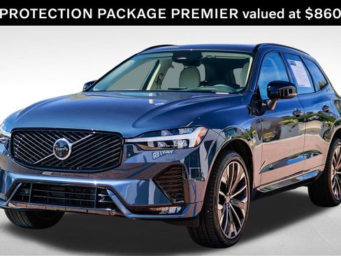 Used 2026 Volvo XC60 B5 Ultra w/ Protection Package Premier image 3