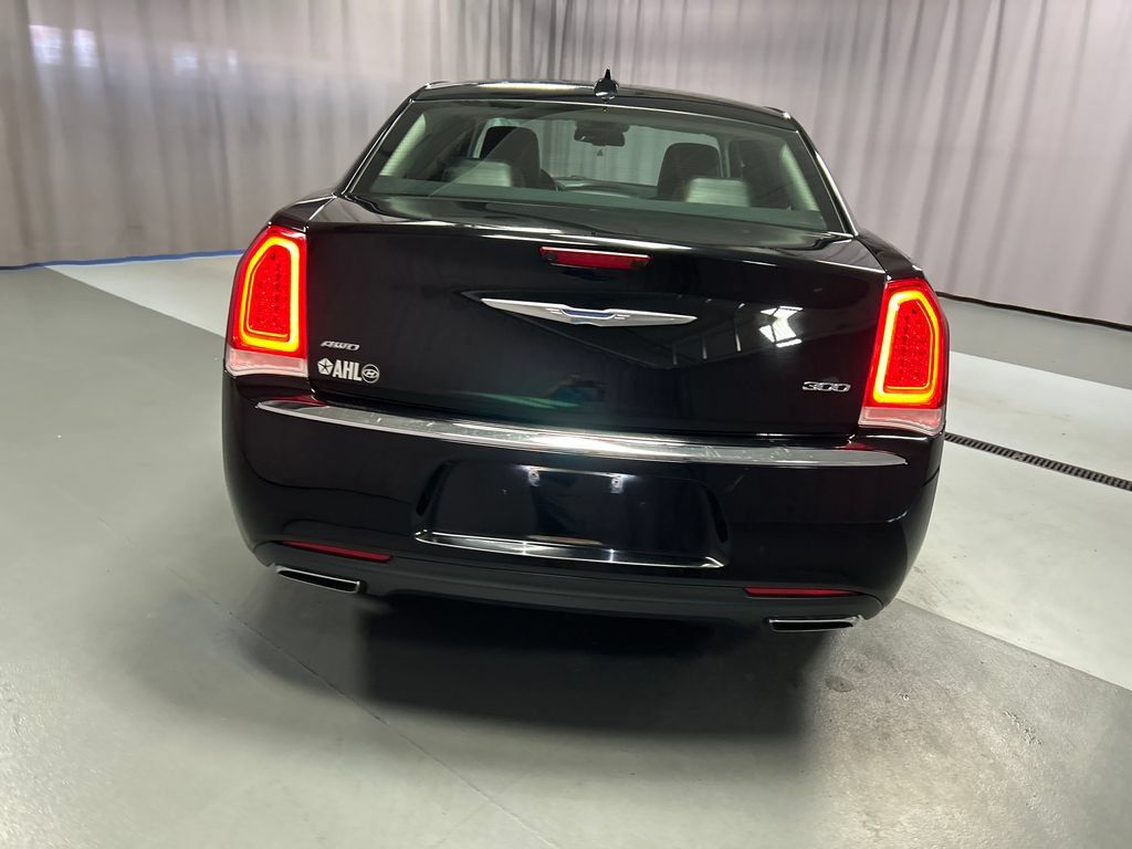 Used 2017 Chrysler 300 Limited AWD/4WD image 6