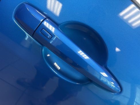 Used 2023 Nissan Sentra SV image 9