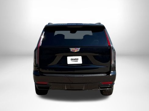 Used 2024 Cadillac Escalade ESV Sport Platinum w/ LPO, ONYX Package AWD/4WD image 4