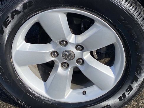 Certified 2024 RAM 1500 Classic SLT image 25