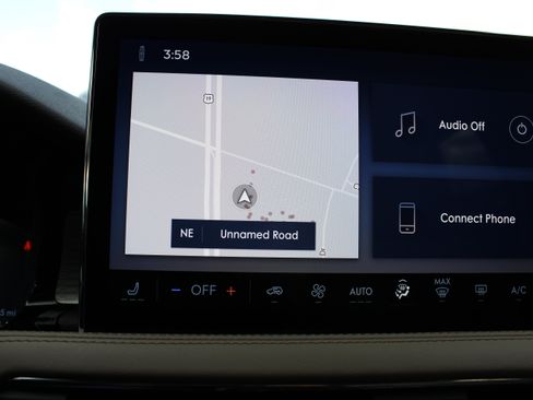 Used 2023 Lincoln Corsair Standard image 20