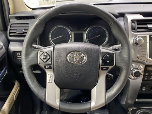 Used 2016 Toyota 4Runner Limited image 14
